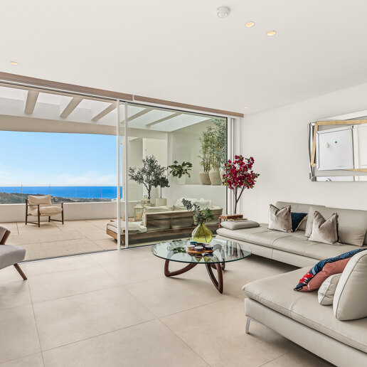 Stylish Apartment with Panoramic Sea & Mountain Views in Palo Alto