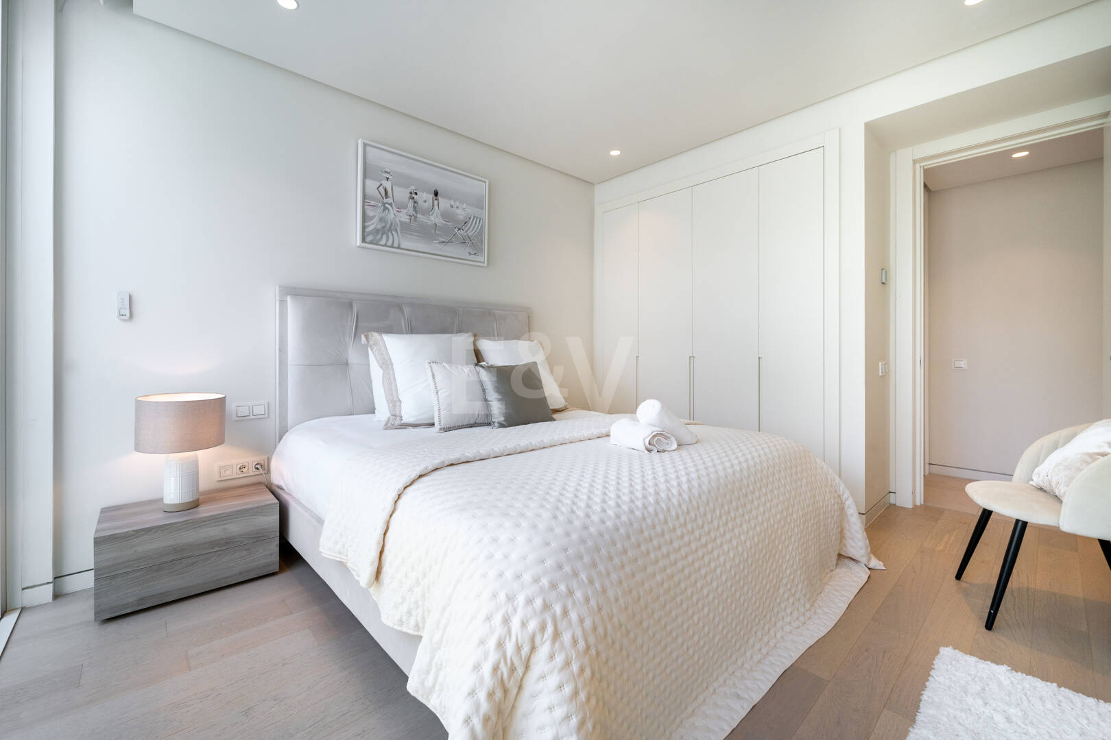 Appartement élégant avec mer panoramique et montagne Vues dans Palo Alto Marbella