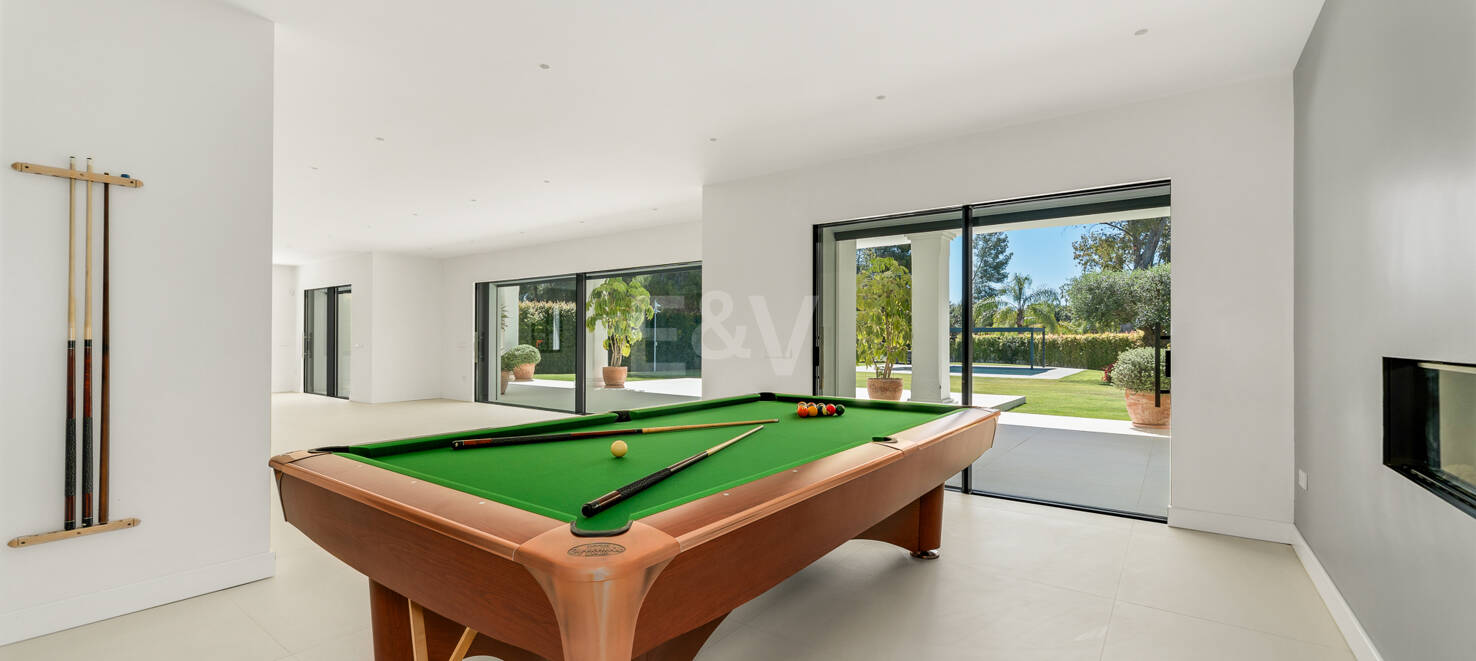 Villa contemporánea exclusiva en segunda línea de playa