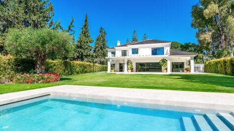 Villa till salu i Guadalmina Baja, San Pedro de Alcantara