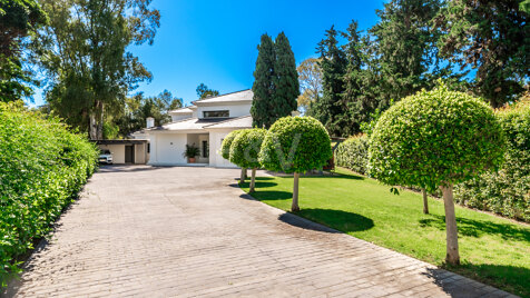 Villa till salu i Guadalmina Baja, San Pedro de Alcantara