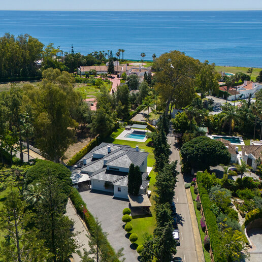 Villa contemporaine exclusive sur la plage de la deuxième ligne