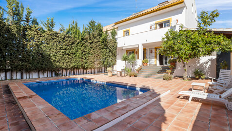 Corner Townhouse avec piscine privée et excellent emplacement