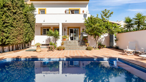 Corner Townhouse avec piscine privée et excellent emplacement