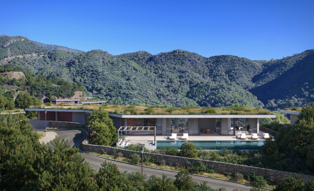Elegant villa in Monte Mayor surrounded by nature and privacy
