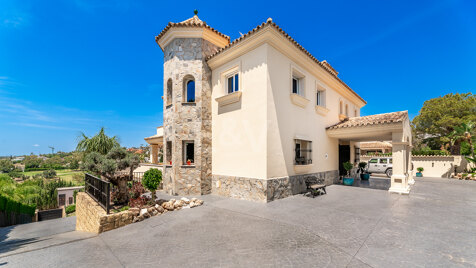 Willa na sprzedaż w Nueva Andalucia, Marbella (Wszystkie obszary)
