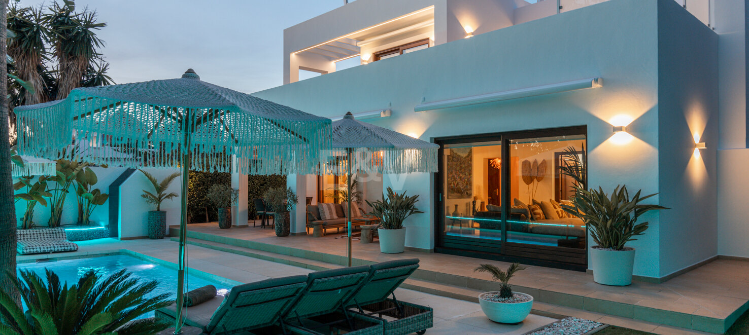 Villa in Marbesa – A Coastal Oasis Near Marbella: