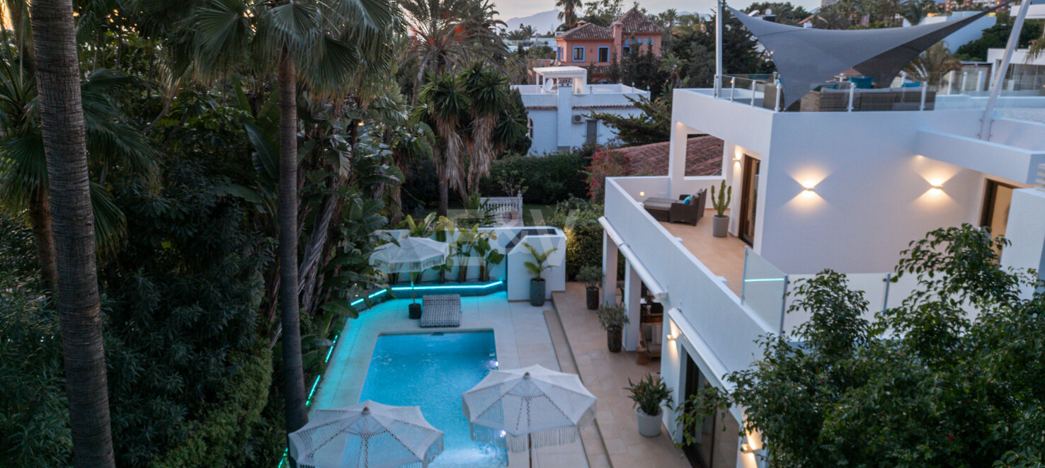 Villa in Marbesa – A Coastal Oasis Near Marbella: