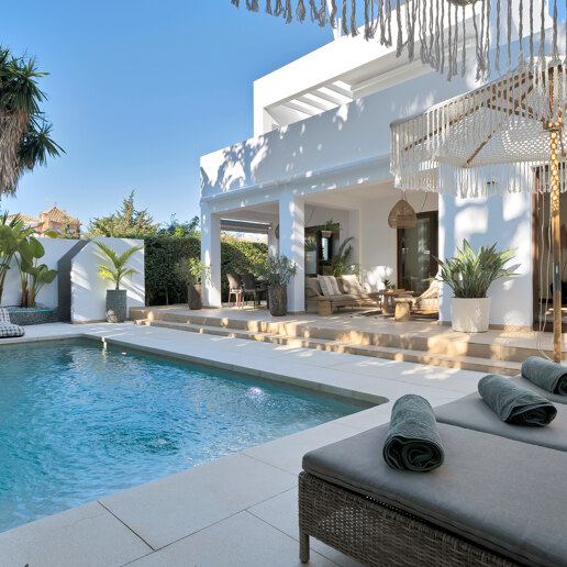 Villa in Marbesa – A Coastal Oasis Near Marbella: