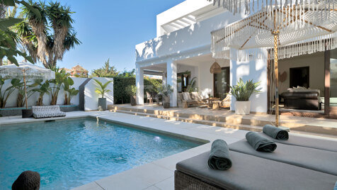 Villa in Marbesa – A Coastal Oasis Near Marbella: