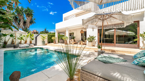 Villa i Marbesa - En kust Oasis nära Marbella: