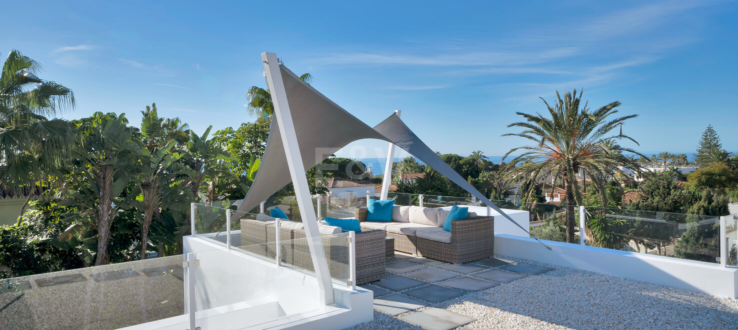Villa in Marbesa – A Coastal Oasis Near Marbella: