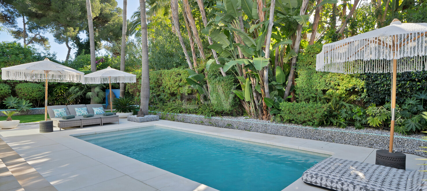 Villa in Marbesa – A Coastal Oasis Near Marbella:
