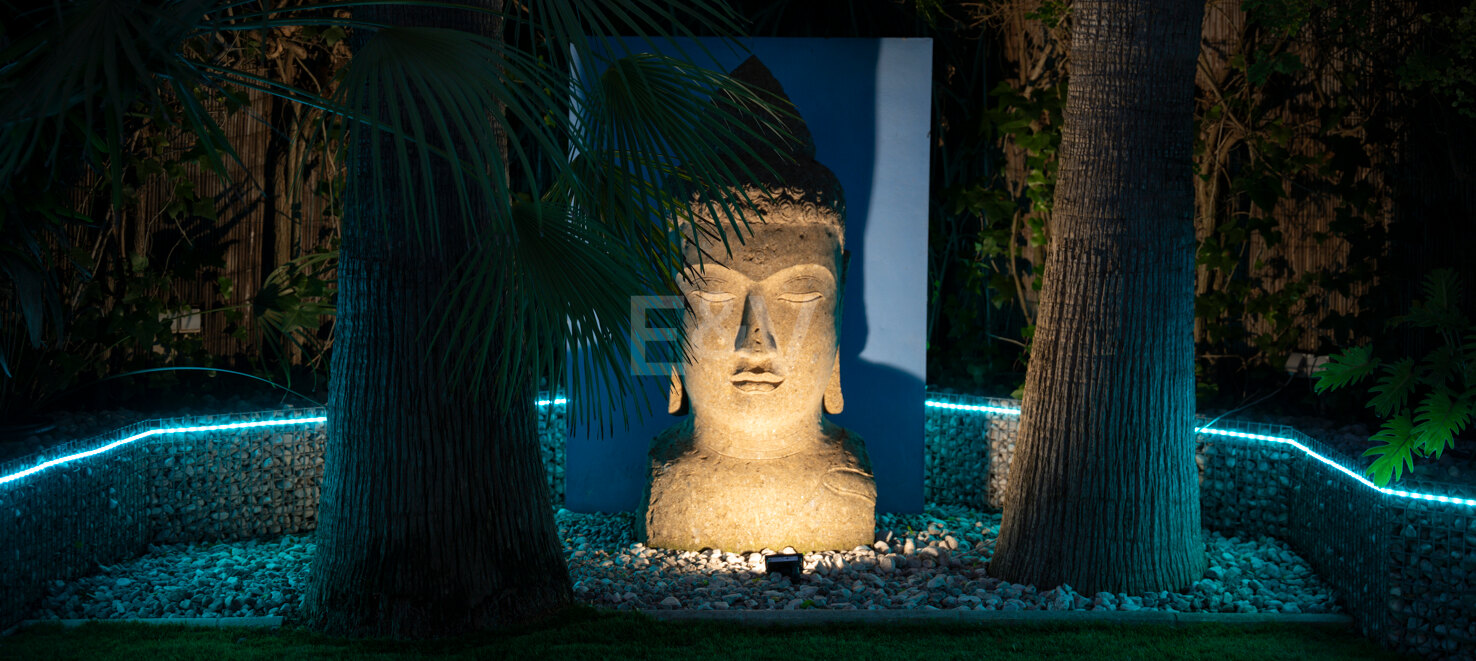 Villa in Marbesa – A Coastal Oasis Near Marbella:
