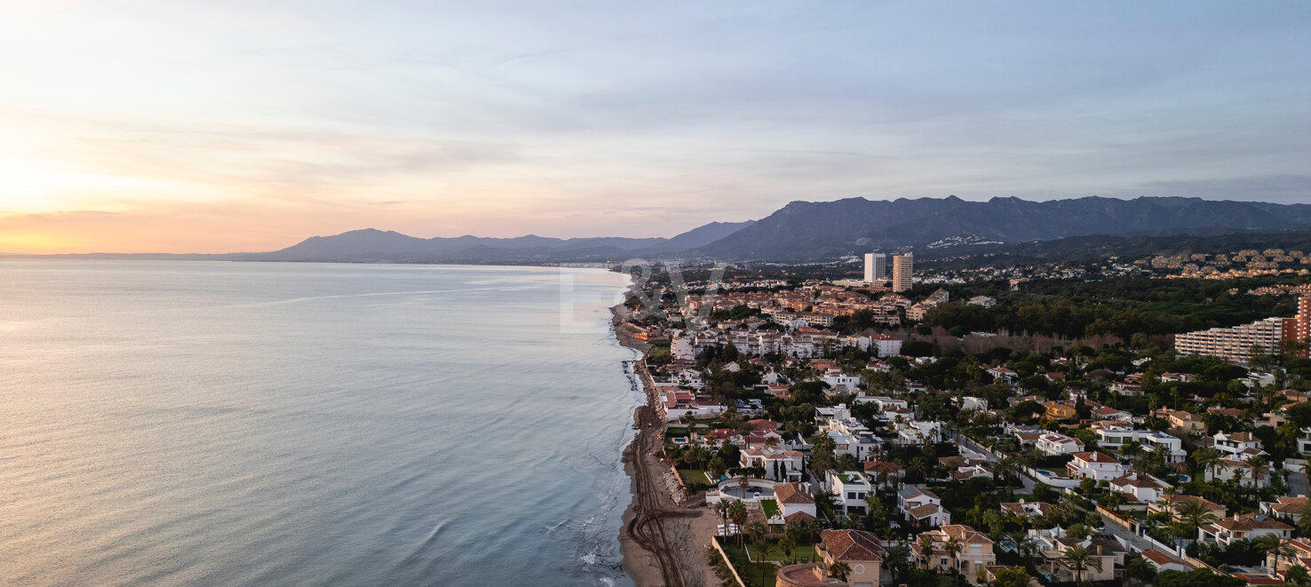 Villa in Marbesa – A Coastal Oasis Near Marbella: