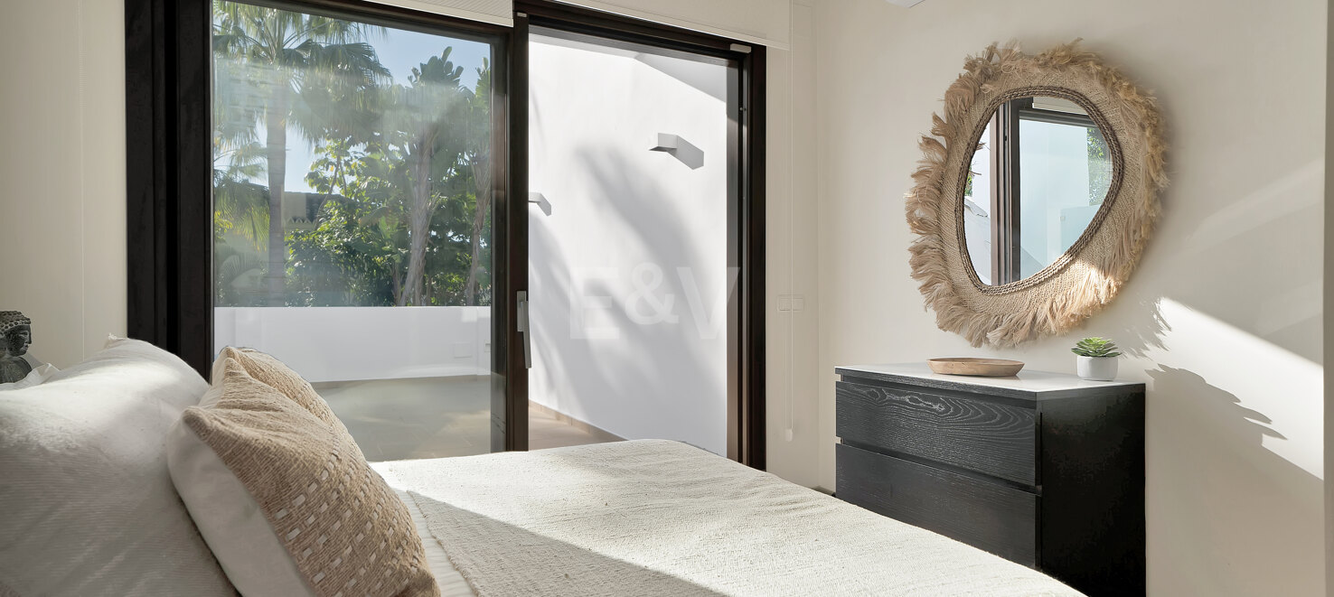 Villa in Marbesa – A Coastal Oasis Near Marbella: