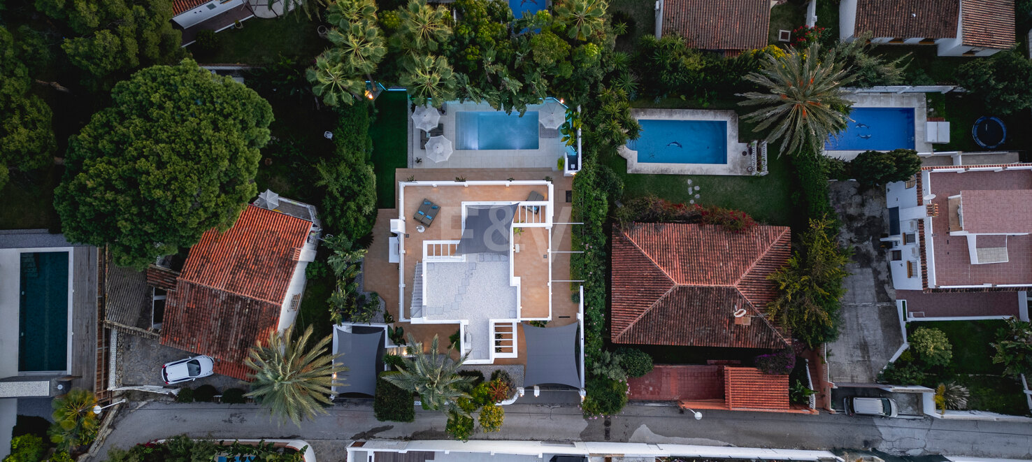 Villa in Marbesa – A Coastal Oasis Near Marbella: