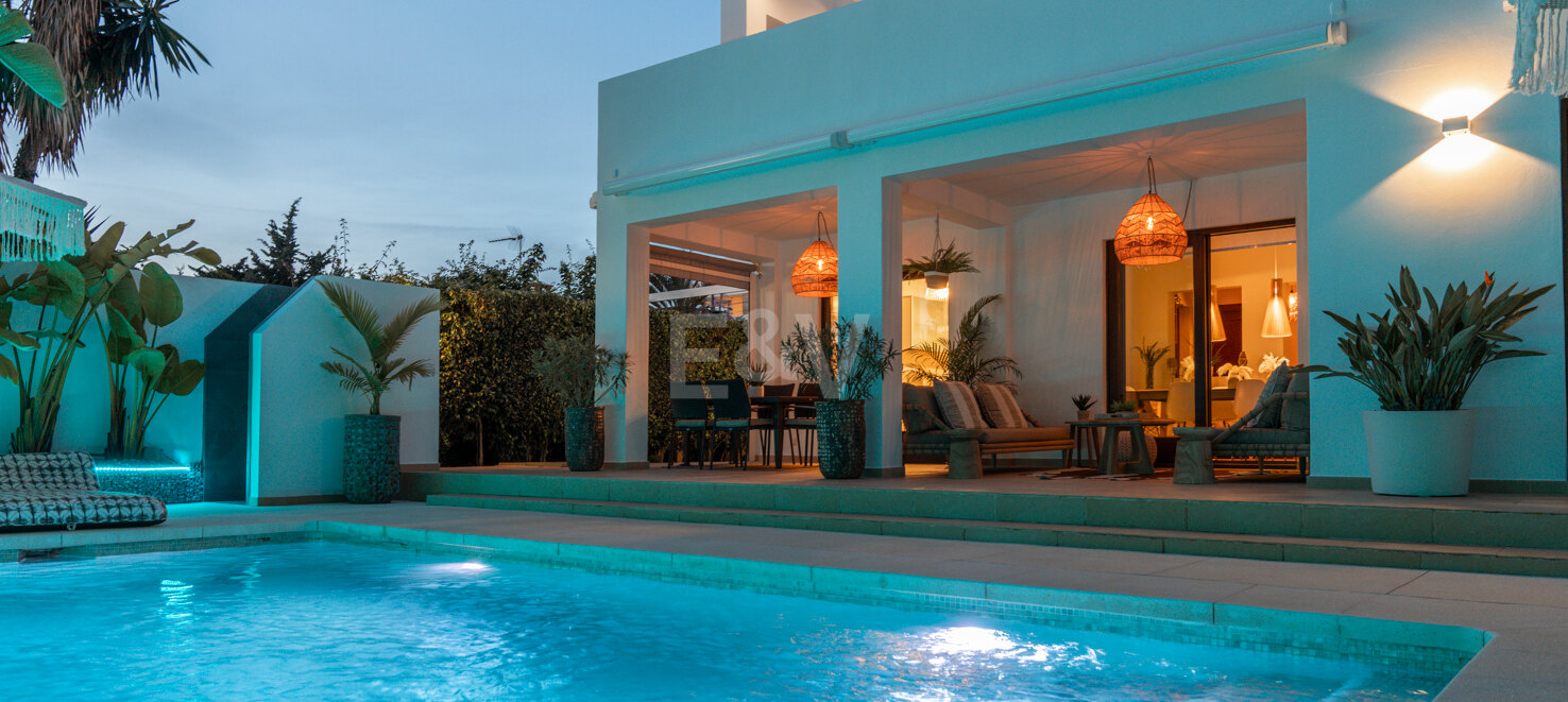 Villa in Marbesa – A Coastal Oasis Near Marbella: