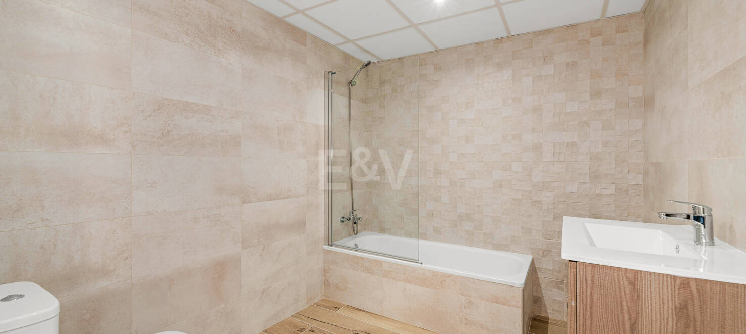 Apartment with Premium Facilities in Nueva Andalucía