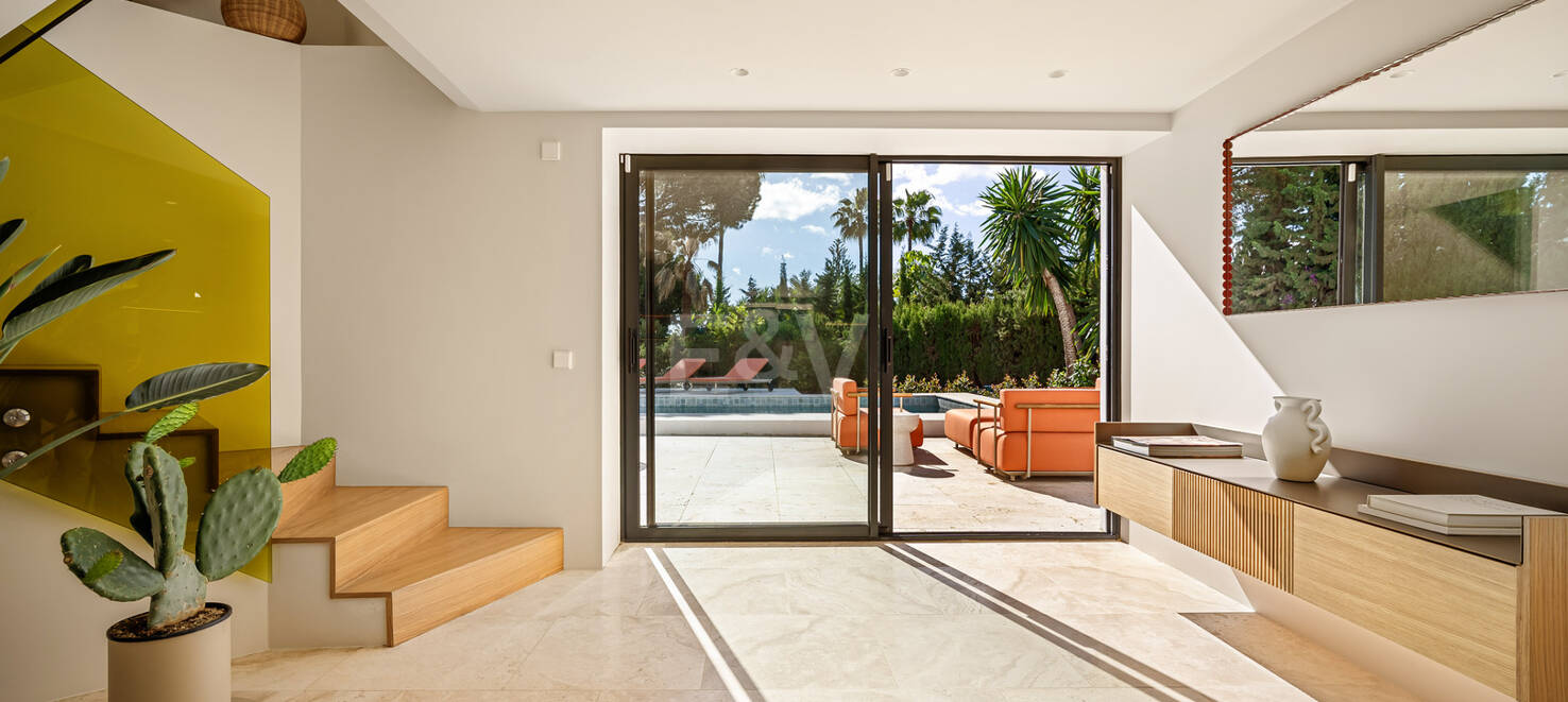 Utsökt Medelhavet Villa i hjärtat av Nueva Andalucía