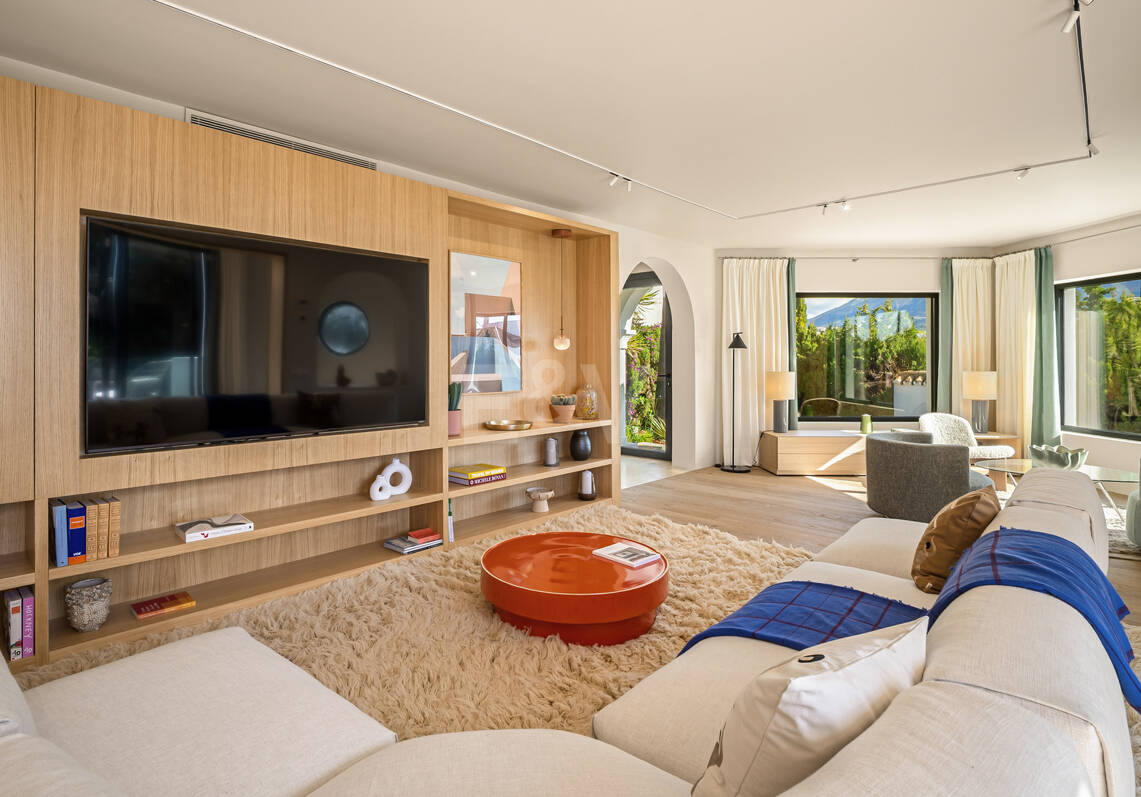 Exquisite Mediterrane Villa im Herzen von Nueva Andalucía
