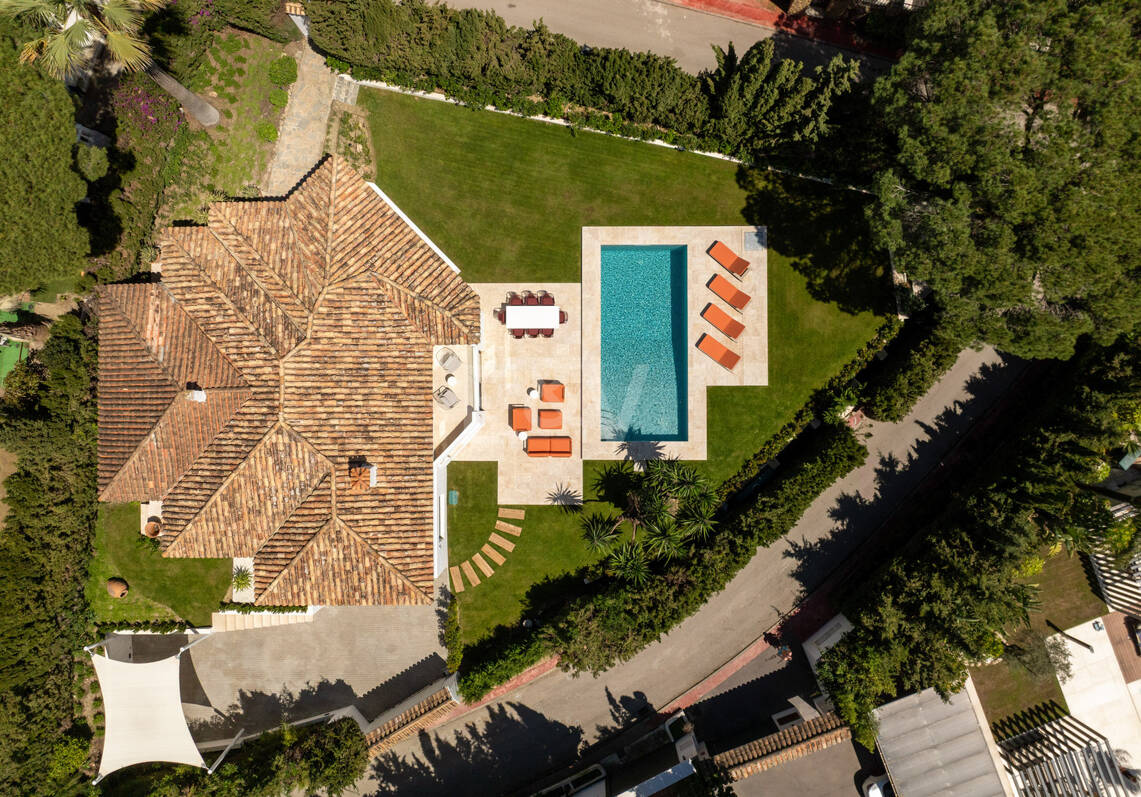 Exquisite Mediterrane Villa im Herzen von Nueva Andalucía