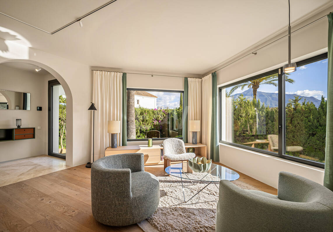 Exquisite Mediterrane Villa im Herzen von Nueva Andalucía