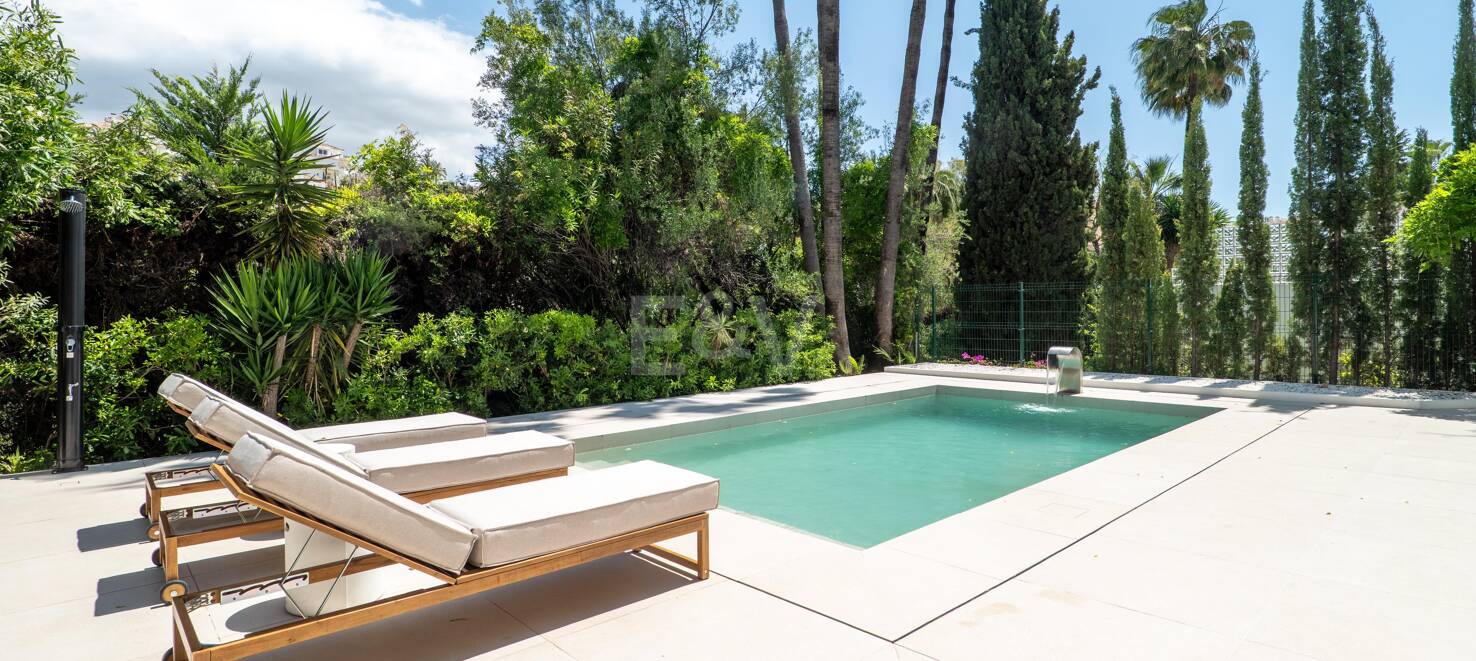 Villa till salu i Nueva Andalucia, Marbella