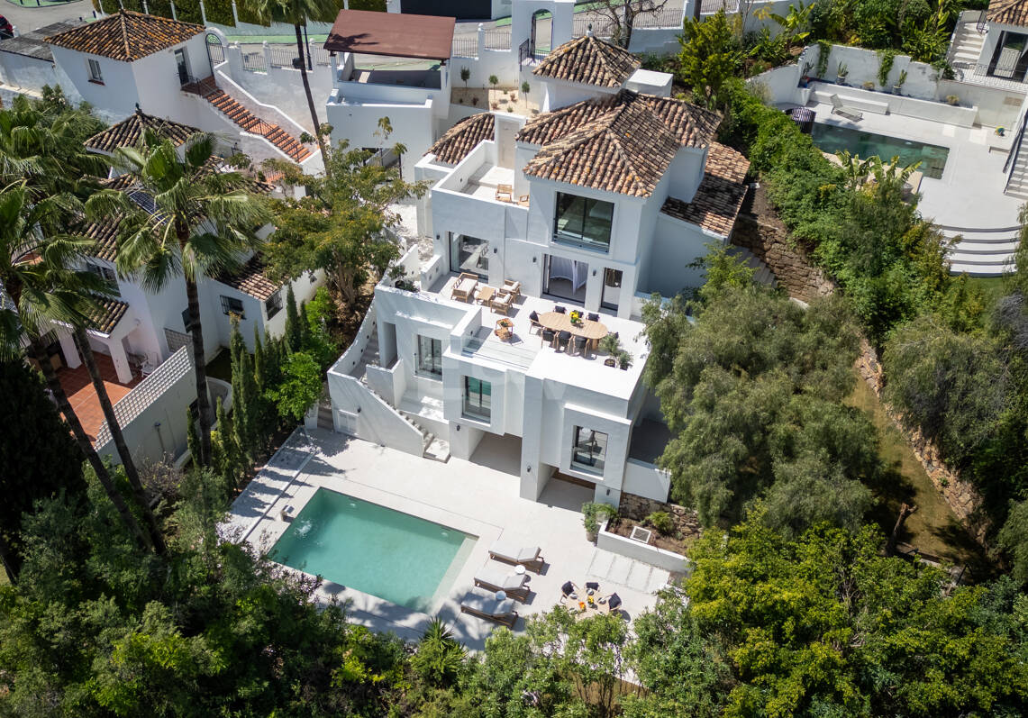 Willa na sprzedaż w Nueva Andalucia, Marbella (Wszystkie obszary)