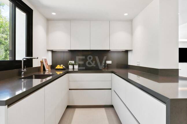 Magnífica villa en comunidad cerrada - ¡excelente oportunidad!