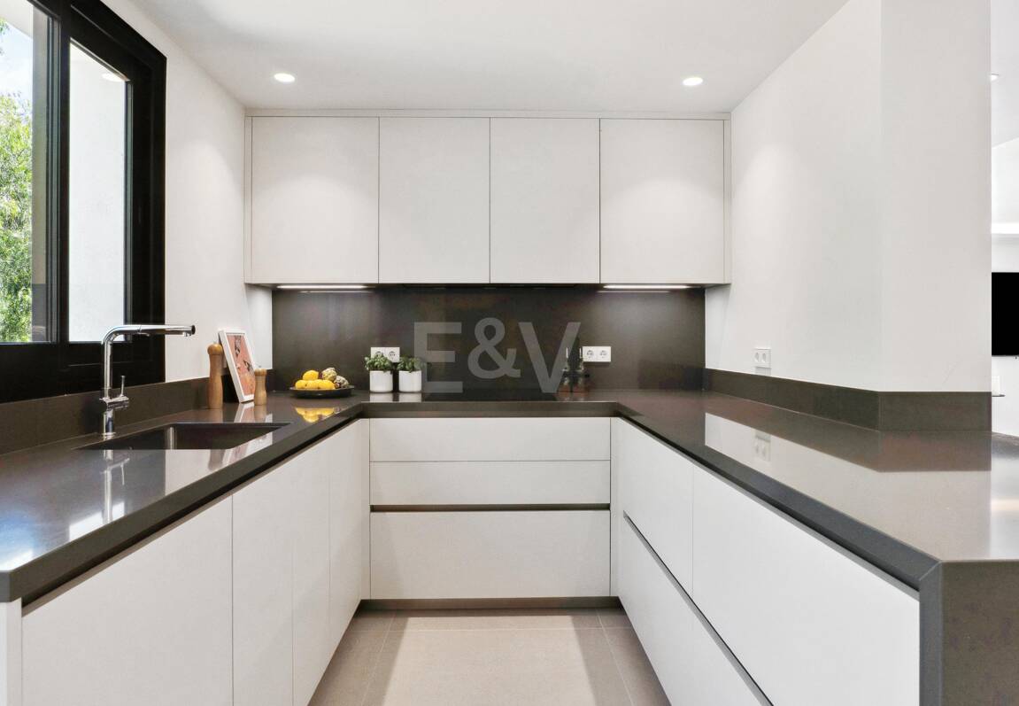 Magnífica villa en comunidad cerrada - ¡excelente oportunidad!