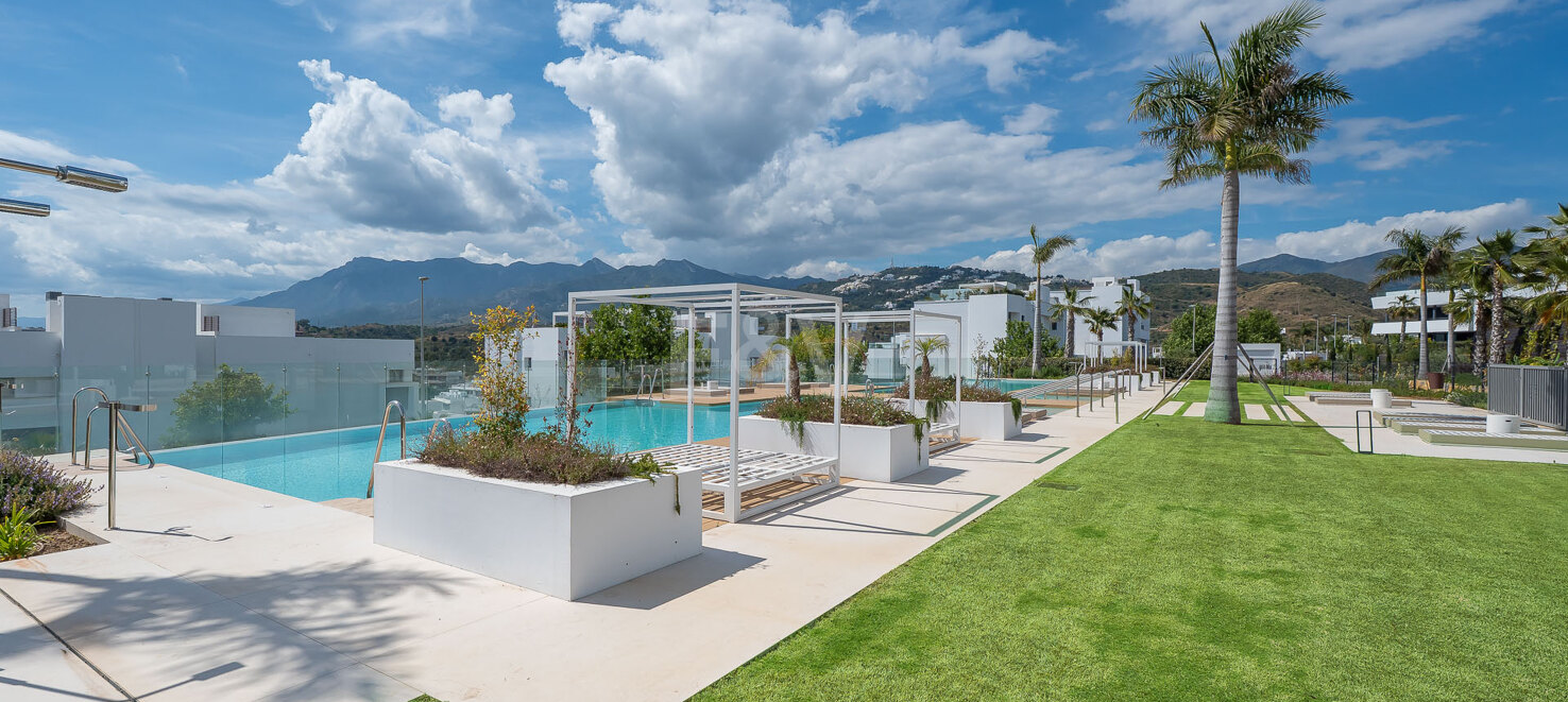 Elegant 3-bedroom home in Soul Marbella with private garden, sea views, and exclusive communal areas