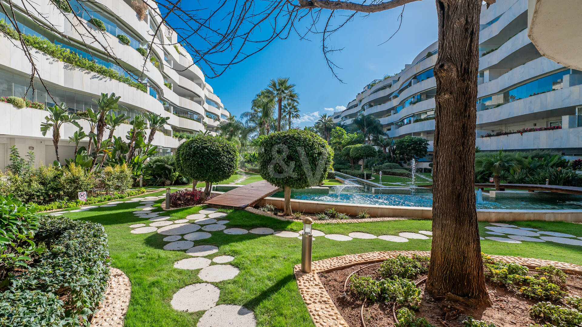 Appartement intemporel dans un complexe luxueux à Puerto Banús
