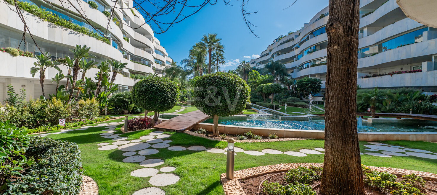Apartamento atemporal en un Complejo de Lujo en Puerto Banús