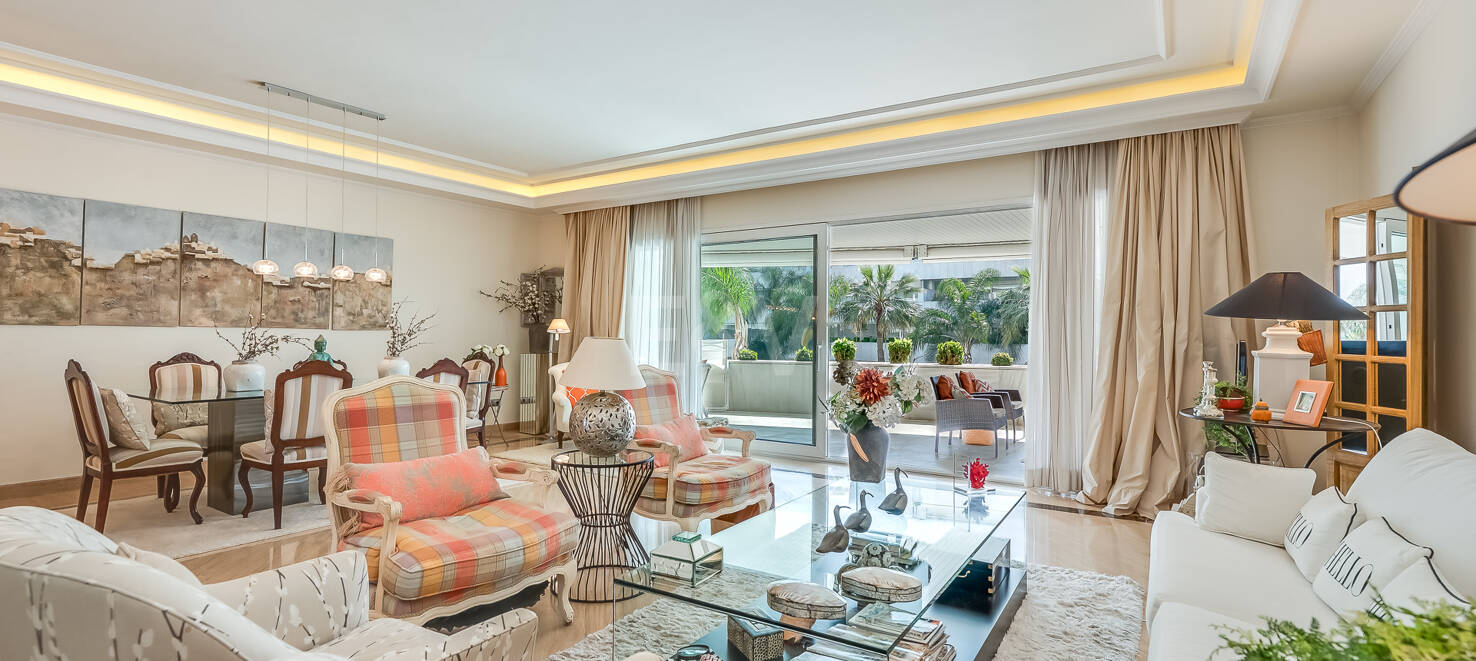 Appartement intemporel dans un complexe luxueux à Puerto Banús