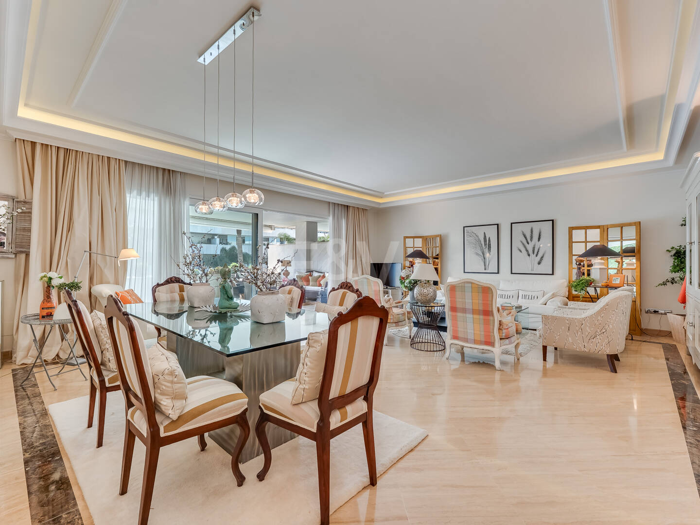 Appartement intemporel dans un complexe luxueux à Puerto Banús