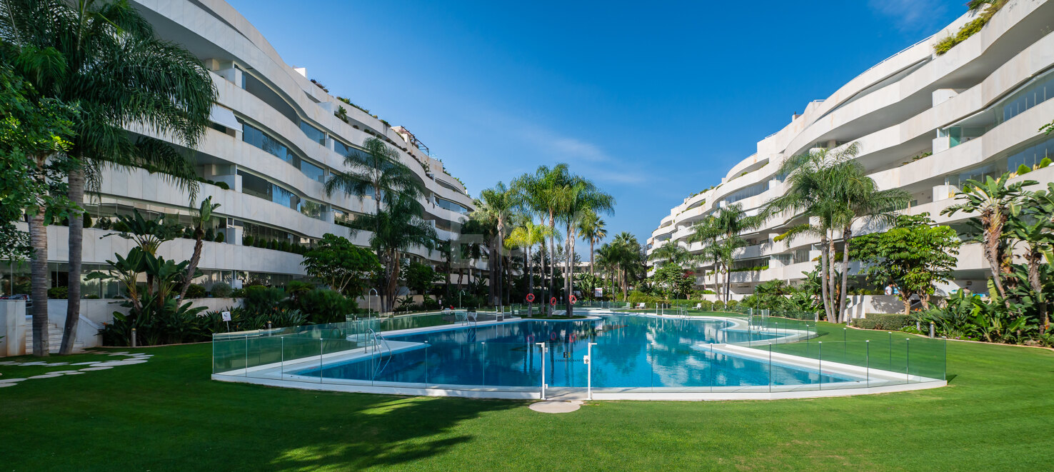 Apartamento atemporal en un Complejo de Lujo en Puerto Banús