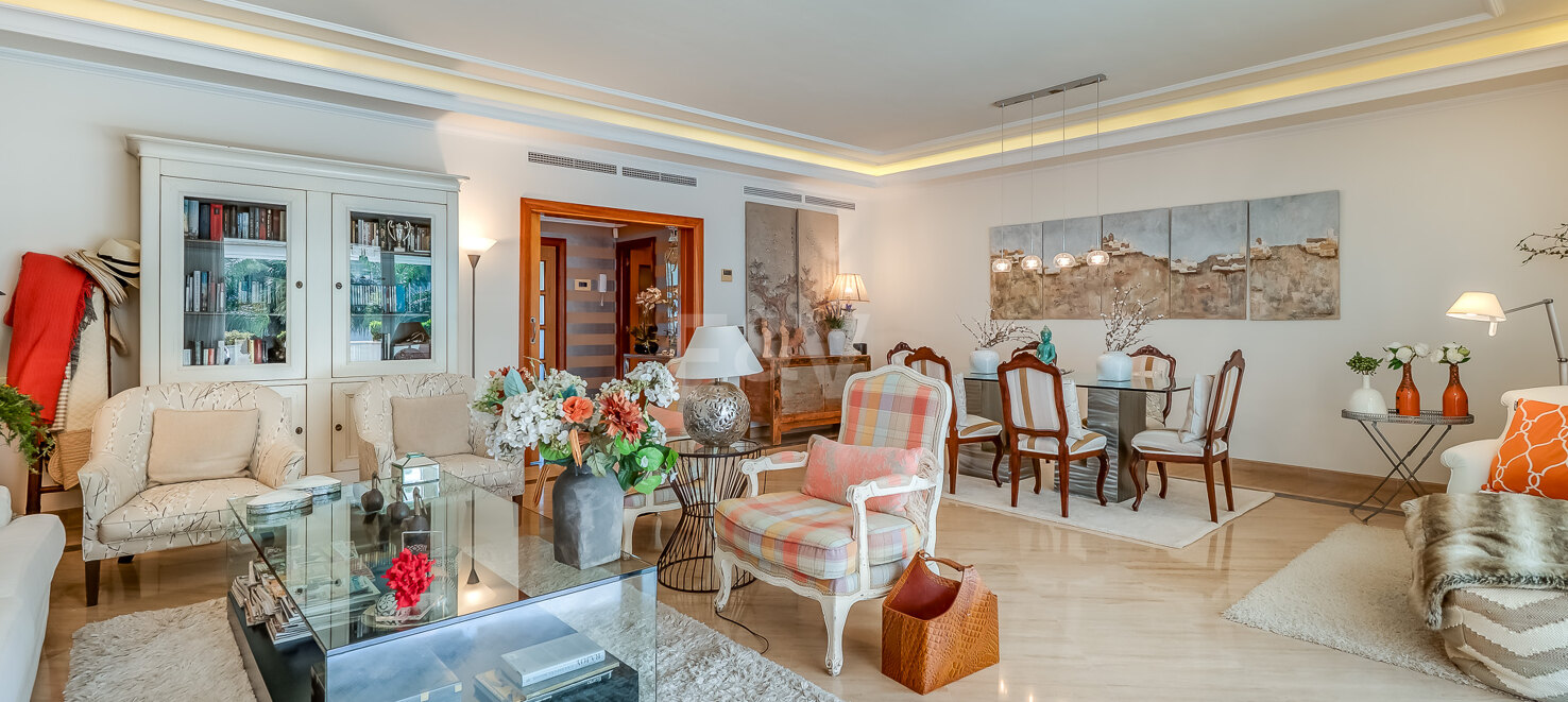 Appartement à vendre en Puerto Banus, Marbella (Toutes les zones)