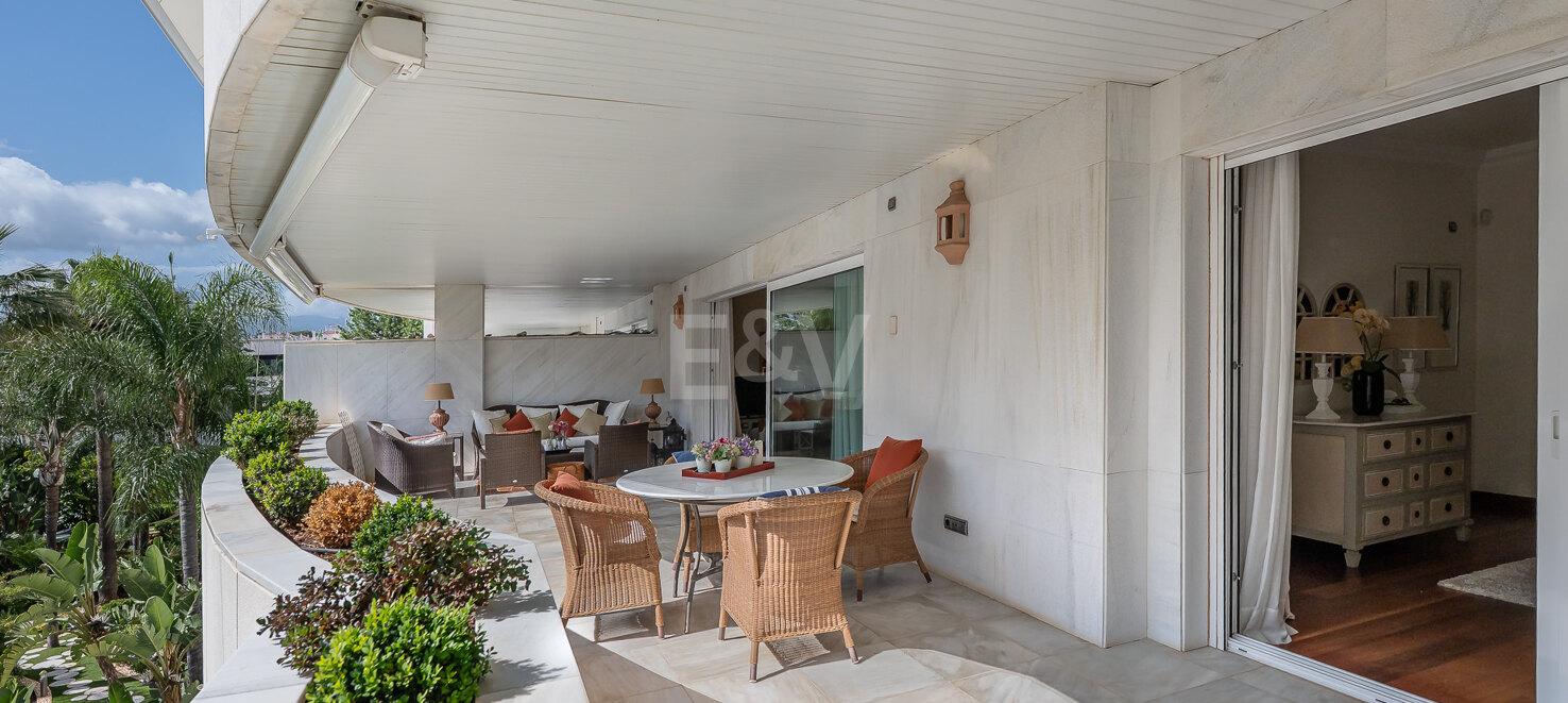 Appartement à vendre en Puerto Banus, Marbella (Toutes les zones)
