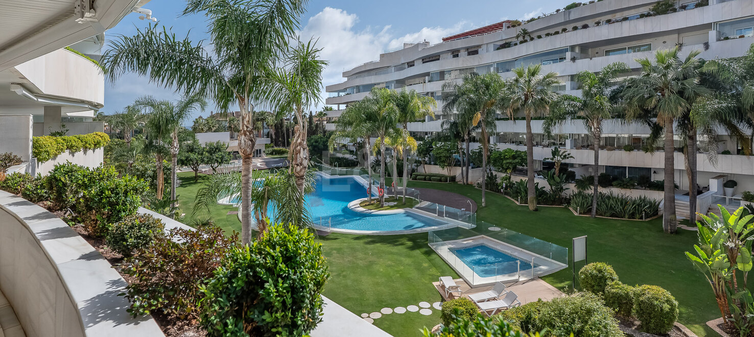 Appartement à vendre en Puerto Banus, Marbella (Toutes les zones)
