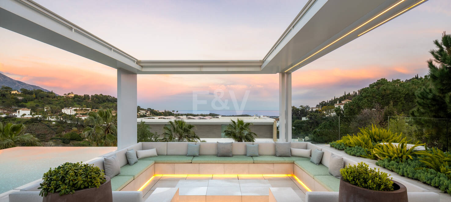 Modern Sea View Retreat i prestigefyllda El Madroñal