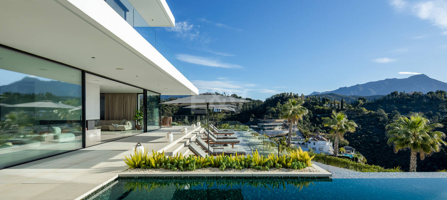 Modern Sea View Retreat i prestigefyllda El Madroñal