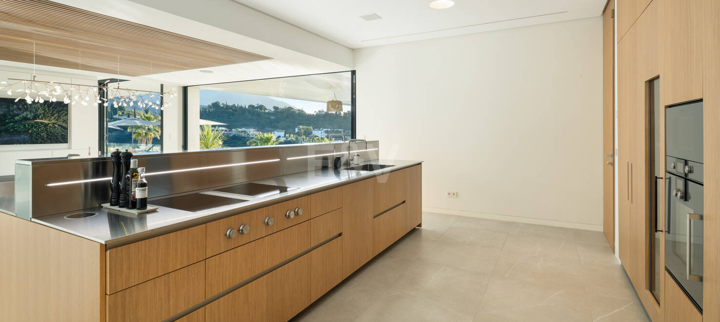 Modern Sea View Retreat i prestigefyllda El Madroñal