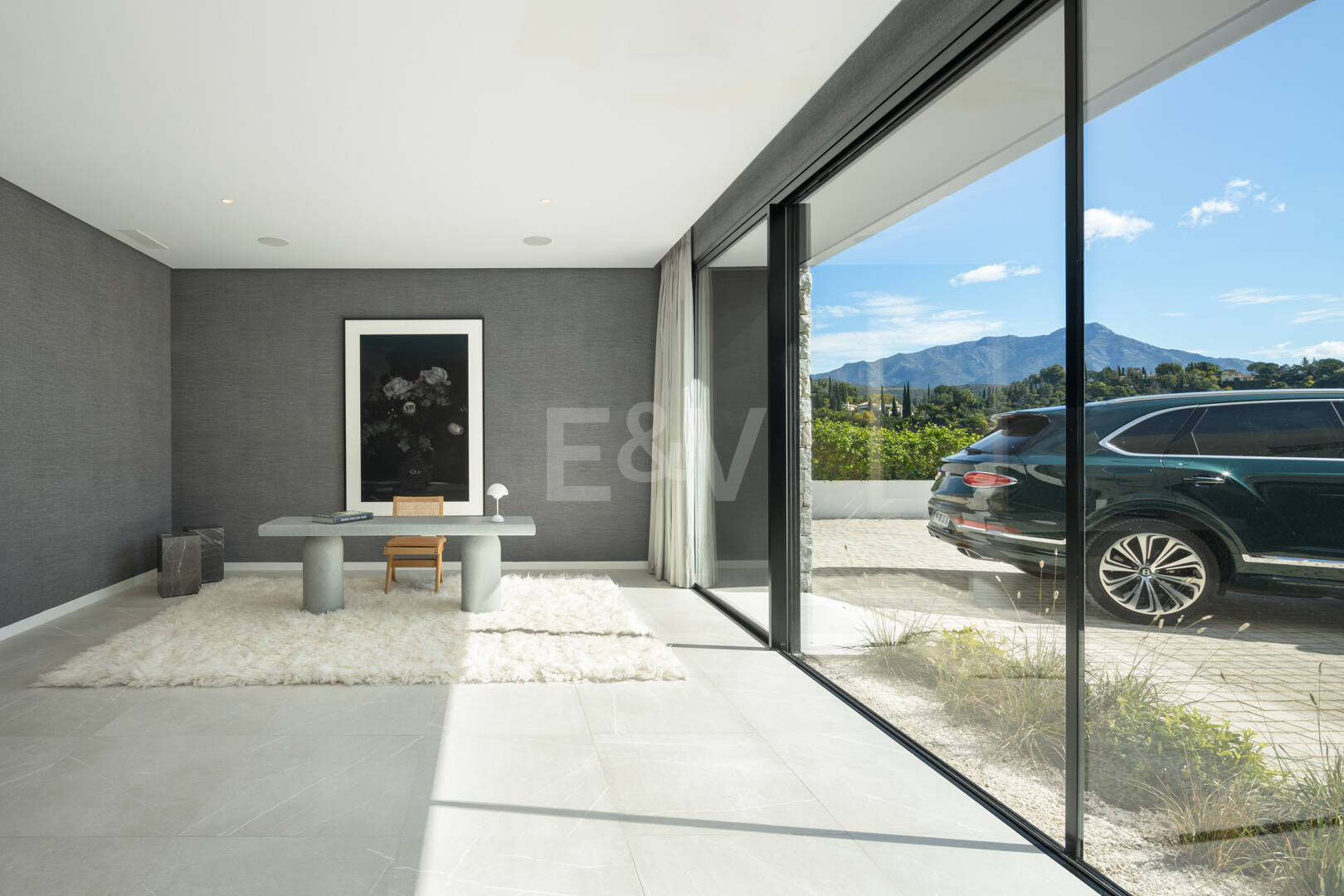 Modern Sea View Retreat in Prestigious El Madroñal