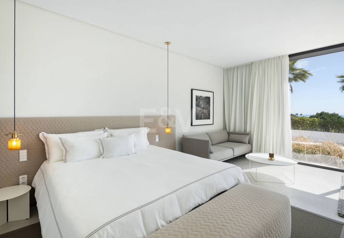 Modern Sea View Retreat in Prestigious El Madroñal