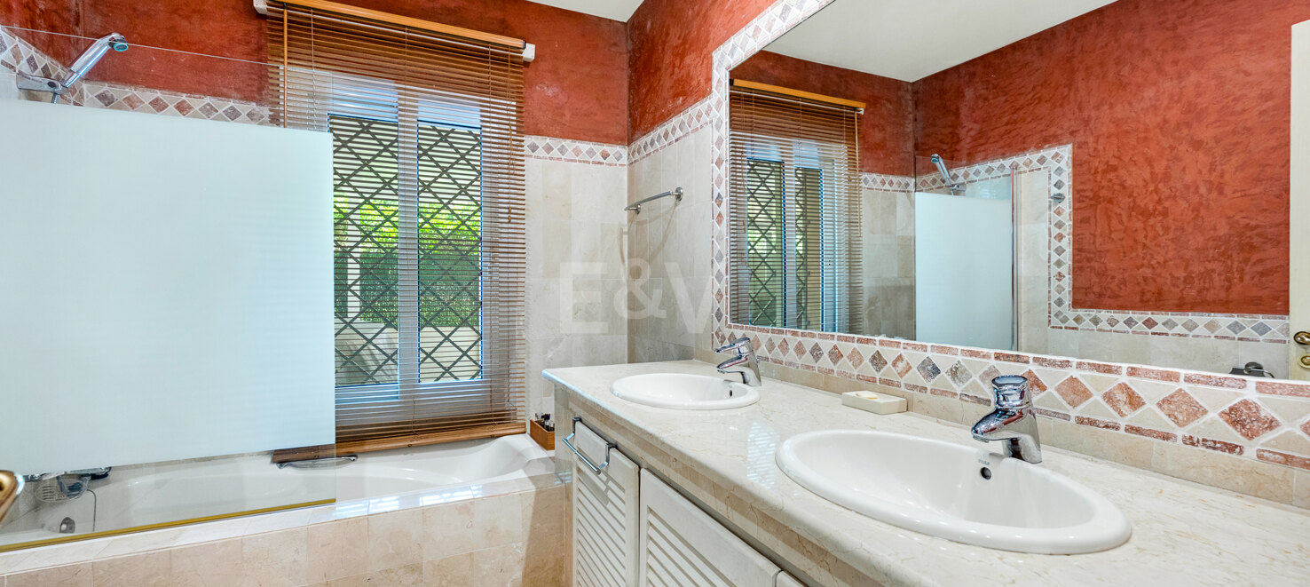 Villa till salu i Nagüeles, Marbella Golden Mile