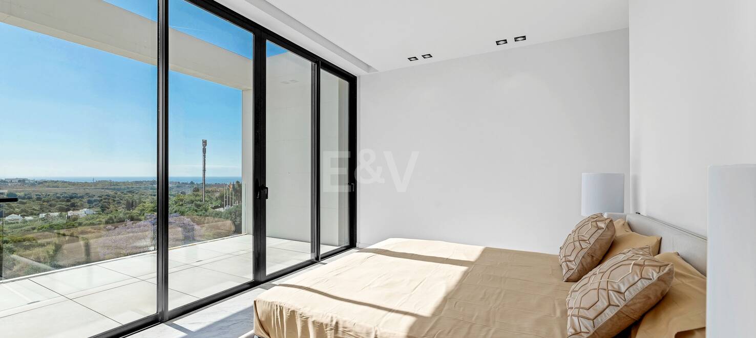 Designer-Villa mit Panoramablick auf das Meer in einem renommierten Golfresort