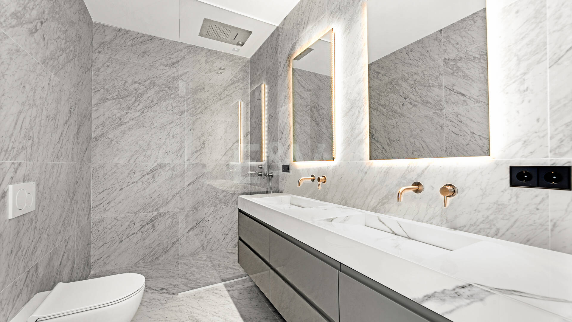 Designer Villa med panoramautsikt över havet i prestigefyllda Golf Resort