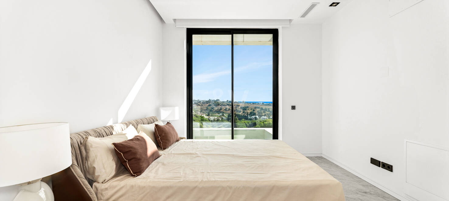 Designer-Villa mit Panoramablick auf das Meer in einem renommierten Golfresort