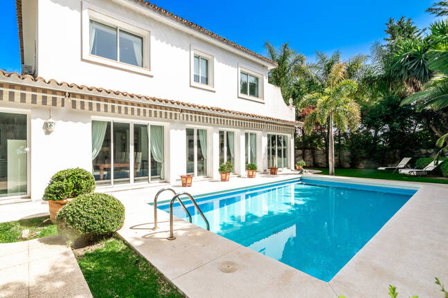 Charming Villa in Los Monteros a Few Metres from the Beach